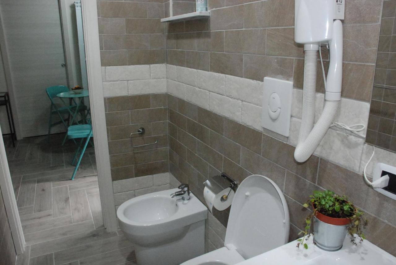 Metro Duomo B&B Nápoly Kültér fotó